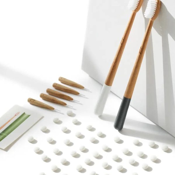 Truthbrush - Award-winning bamboo toothbrush - Medium